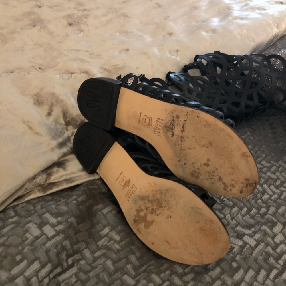 Stuart Weitzman Size 6 Aphrodite Gladiator Sandal! - image 6